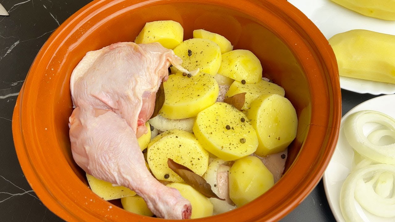 EASY dinner recipe with tender chicken and fresh vegetables