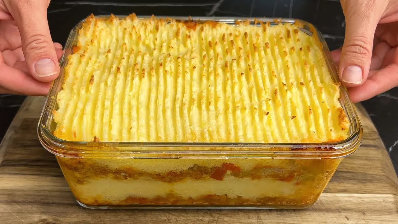 My favorite potato casserole recipe! A quick and easy recipe! I cook every day