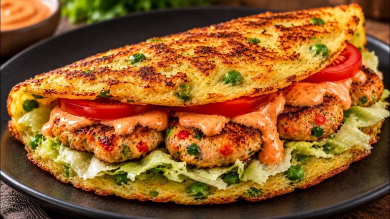 Have you ever made potatoes with chicken THIS way? 😍 Incredibly delicious!